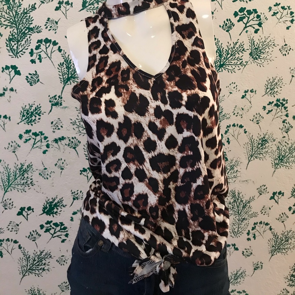 Leopard Top